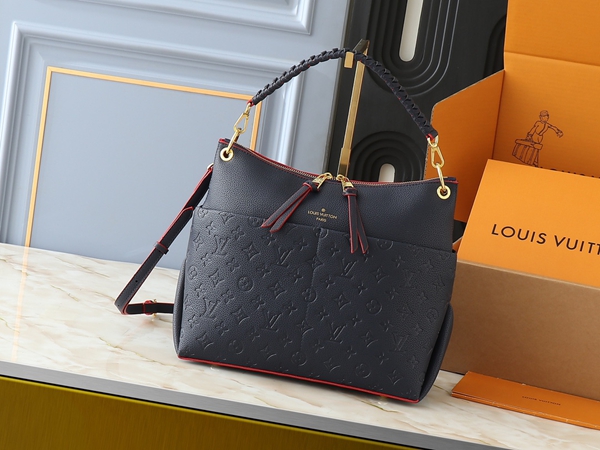 ルイヴィトンバッグ正面デザイン